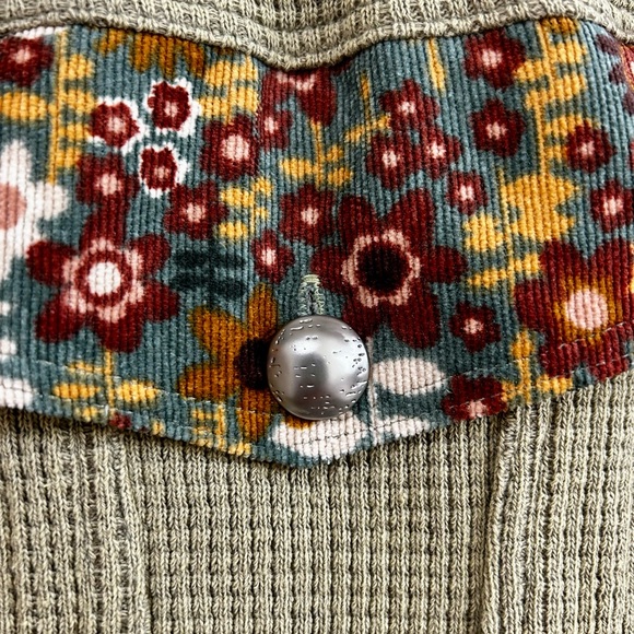 POL Olive and Floral Jean Jacket - Picture 6 of 6
